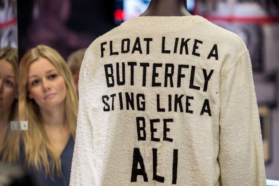 Louisville Cardinals donning Muhammad Ali-inspired jerseys for