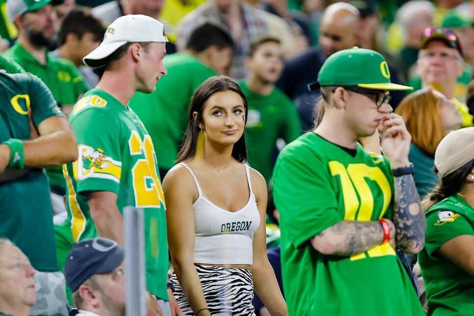 Ohio State fires back at UGA fans who trolled Justin Fields on College  GameDay