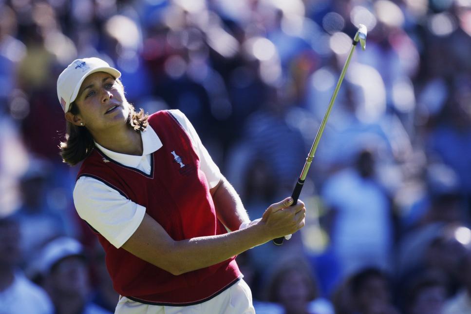 laura diaz EDINA, MN - SEPTEMBER 20:  Laura Diaz during friday afternoon fourball matches for the 2002 Solheim