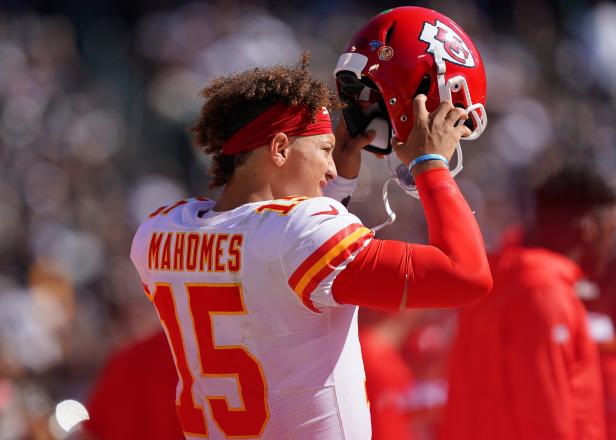 The Washington Commanders reportedly called every NFL team about their  quarterback … including the Kansas City Chiefs, This is the Loop