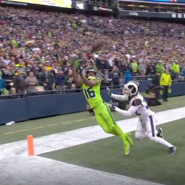 Here's how Russell Wilson found Tyler Lockett for the most improbable TD  pass in recent NFL history