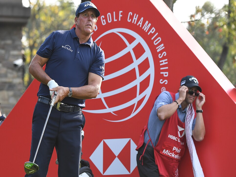 /content/dam/images/golfdigest/fullset/2019/11/03/5dbec270790fe50009f3e1bc_191103-phil-mickelson.jpg