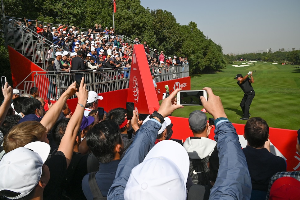 phil-mickelson-wgc-hsbc-champions-driving-2019.jpg