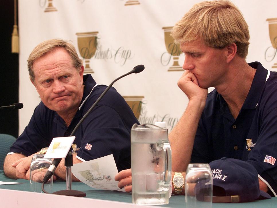 1998-presidents-cup-jack-nicklaus-press-conference-disappointment-jackie-nicklaus.jpg