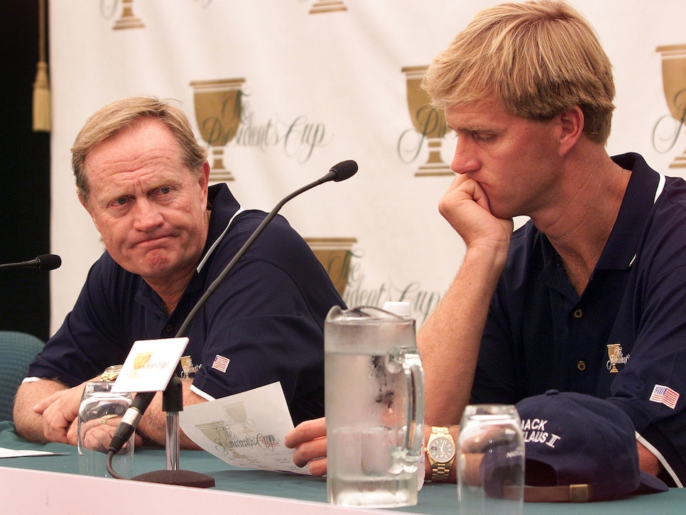 1998-presidents-cup-jack-nicklaus-press-conference-disappointment-jackie-nicklaus.jpg