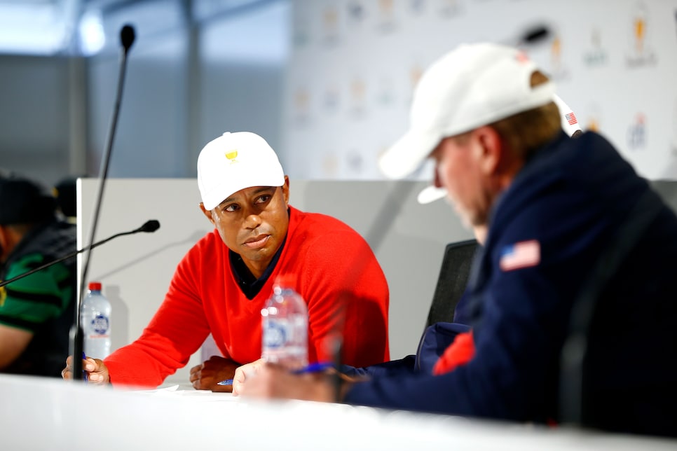 tiger-woods-presidents-cup-2019-pairings-steve-stricker.jpg