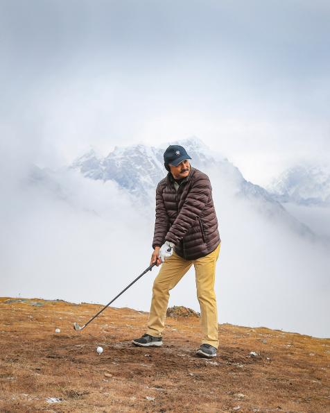 A wild trip to the world's highest golf tournament