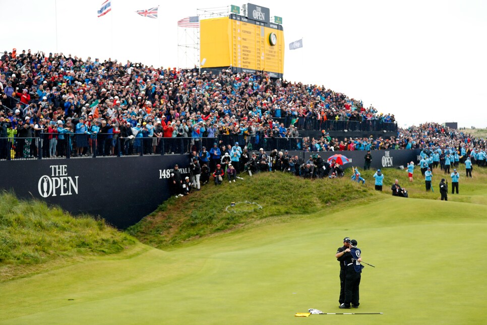 shane-lowry-open-championship-portrush-18th-sunday-wideshot-final-putt.jpg