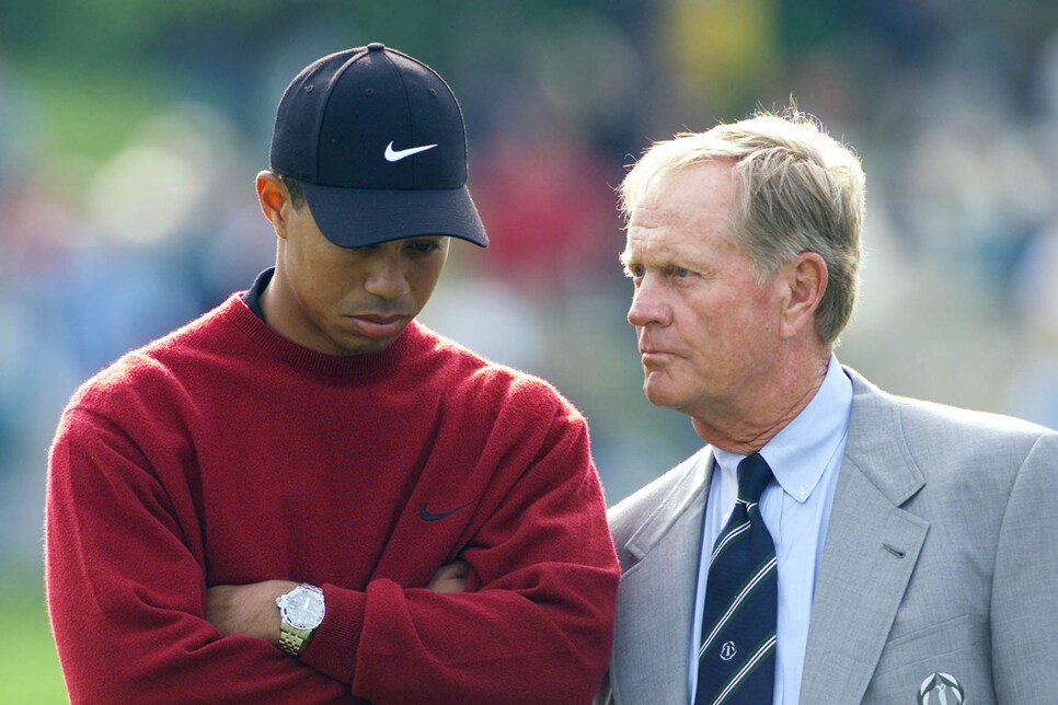 tiger-woods-jack-nicklaus-memorial-2001.jpg