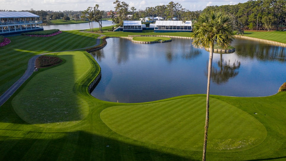 GD030120_FEAT_SAWGRASS_17th-hole.jpg