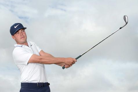 A tour pro's short-game checklist: Control your wedges without relying on feel