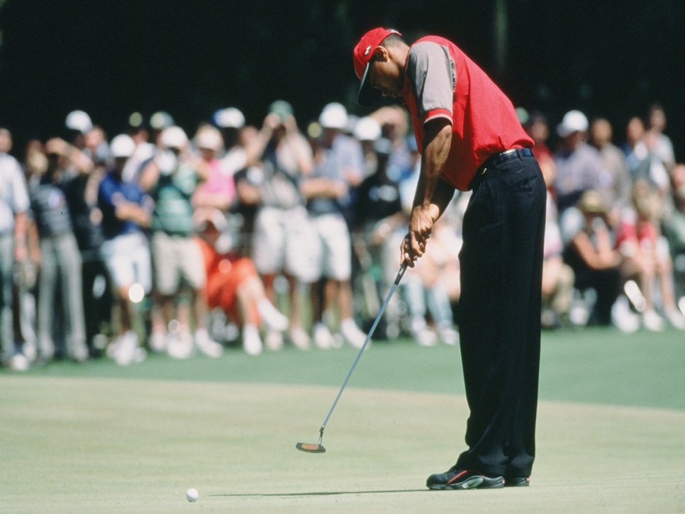 Tiger Woods Putts On The 8th Green During The Final Round Of The 1998 Masters Tournament