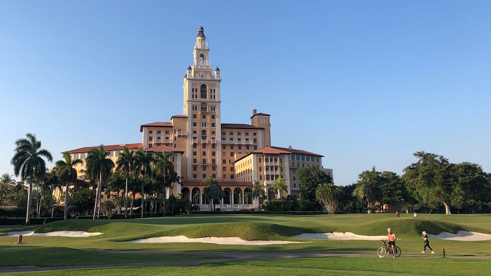 Luxury Golf Resort in Palm Beach, FL