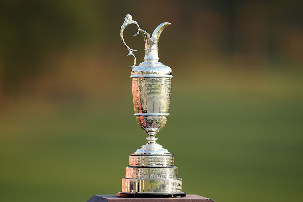 claret-jug-on-display-australian-open.jpg