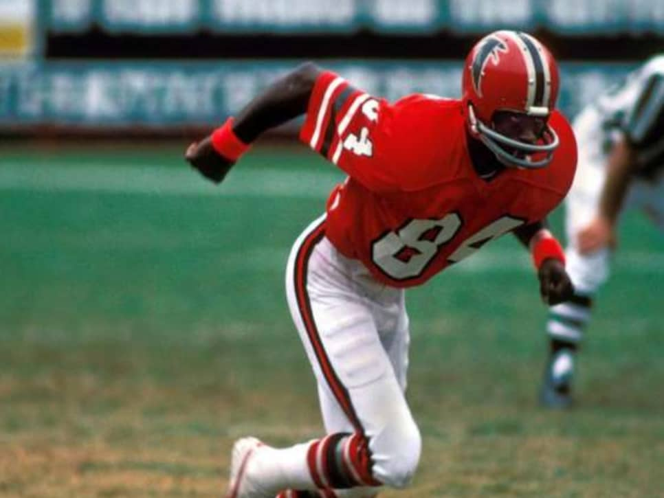 Falcons' throwback look to include red helmet, black jersey