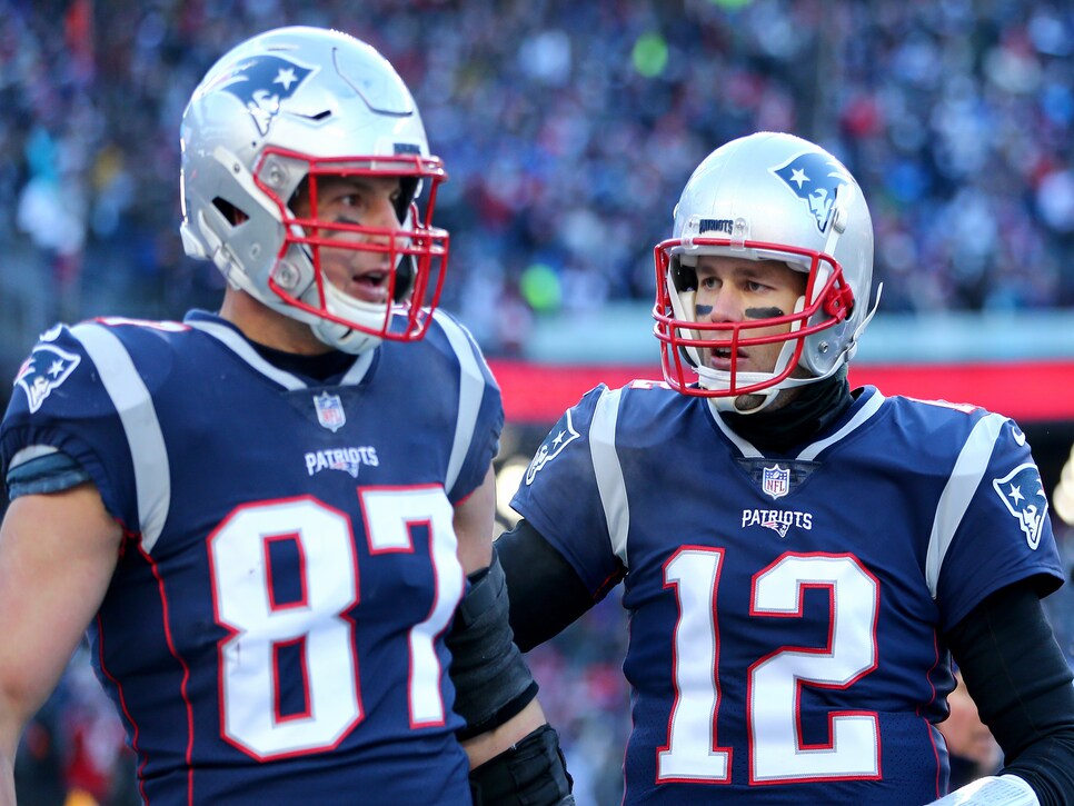 Tom Brady Tried to Cover Gronk in Beach Football and It Went Poorly