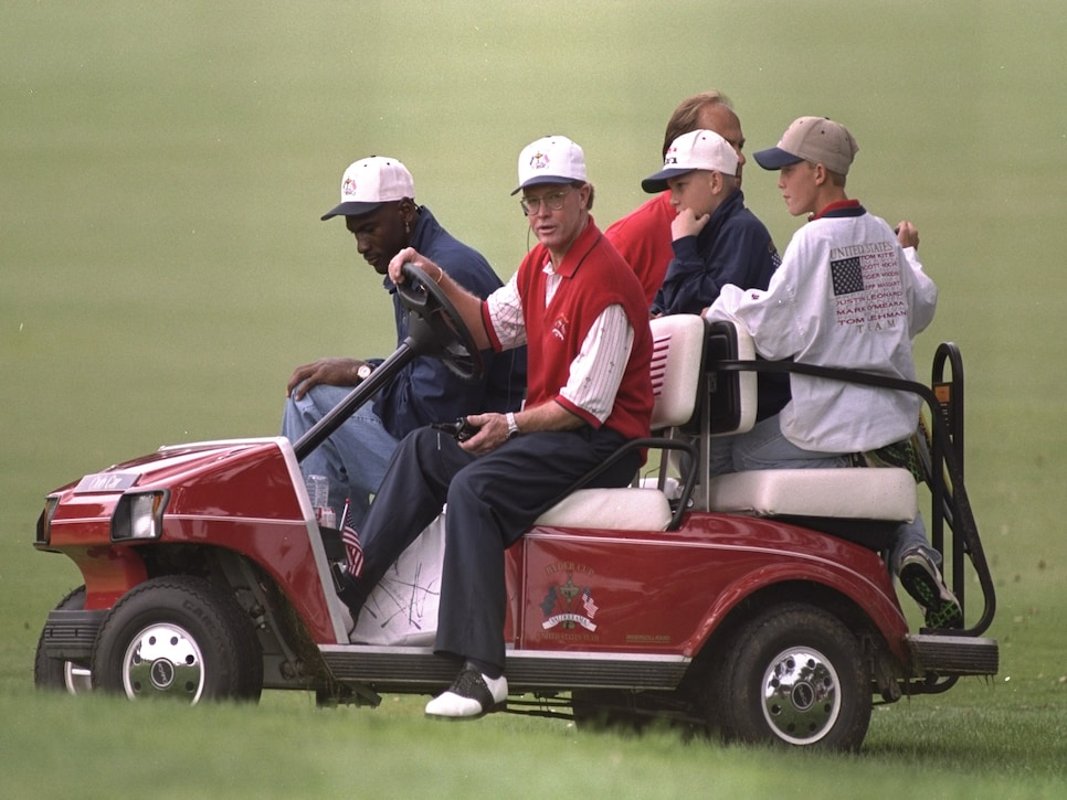 USA team captain Tom Kite and Michael Jordan