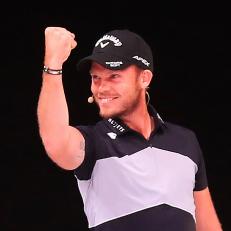 DUBAI, UNITED ARAB EMIRATES - NOVEMBER 19:  Danny Willett of England celebrates during the DP World Tour Championship Hero Challenge held at Jumeirah Golf Estates on November 19, 2019 in Dubai, United Arab Emirates. (Photo by Andrew Redington/Getty Images)