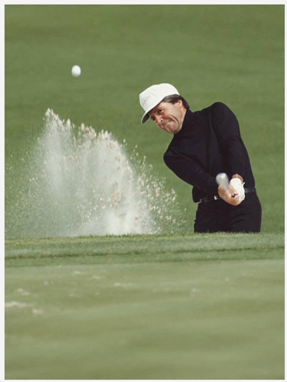 /content/dam/images/golfdigest/fullset/2020/05/Gary Player bunker.png