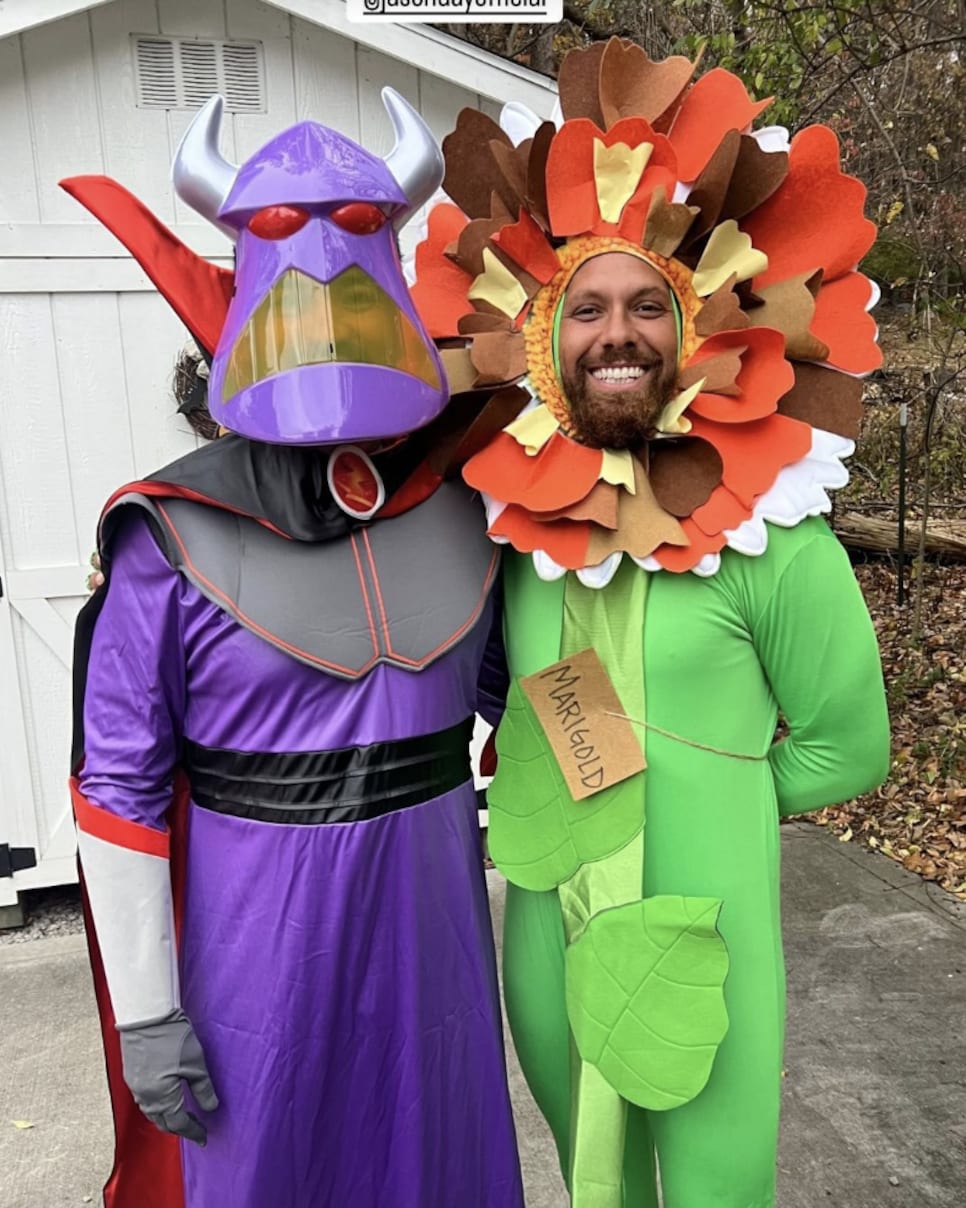 https://www.golfdigest.com/content/dam/images/golfdigest/fullset/2020/05/jasonday_halloween24.png