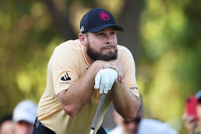 Tyrrell Hatton writes ‘be nice’ on his glove following harsh criticism for Saturday temper tantrum – Australian Golf Digest