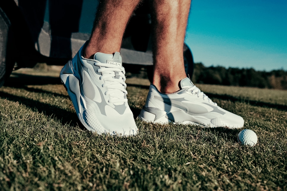 /content/dam/images/golfdigest/fullset/2020/06/x--br/puma_shoes/Shot_03_662_rt.jpg