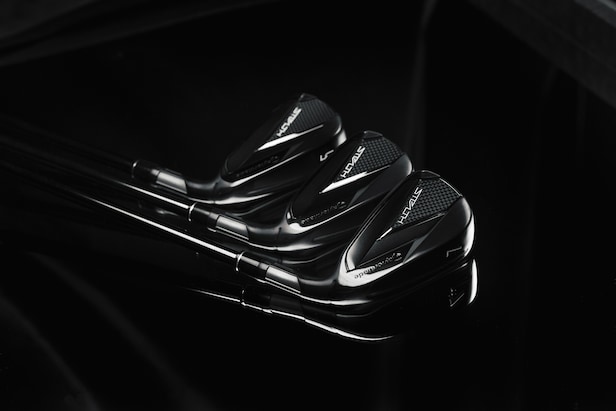 taylormade-embraces-the-dark-side-with-all-black-stealth-irons