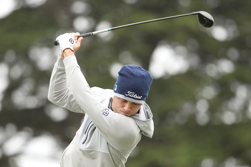 A cold-weather golf guide: How to play your best when temperatures are down, How To