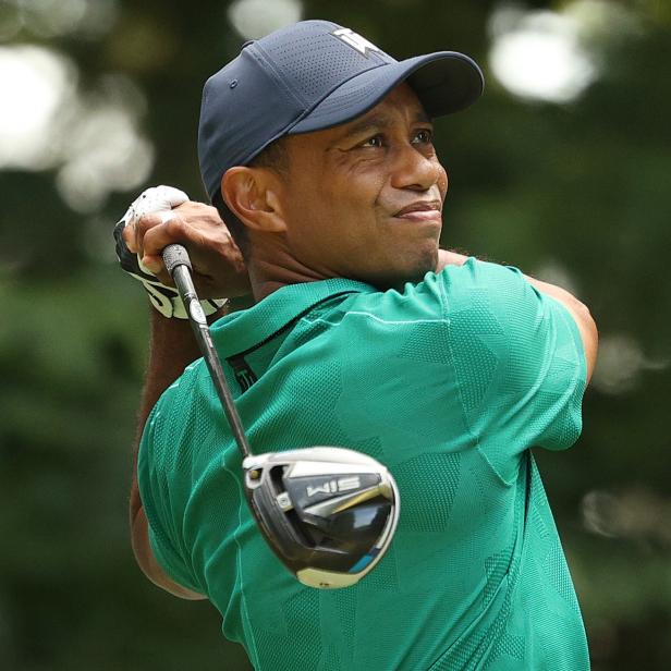 Frustrated Tiger Woods on barely making cut: 'I was close to snapping a ...