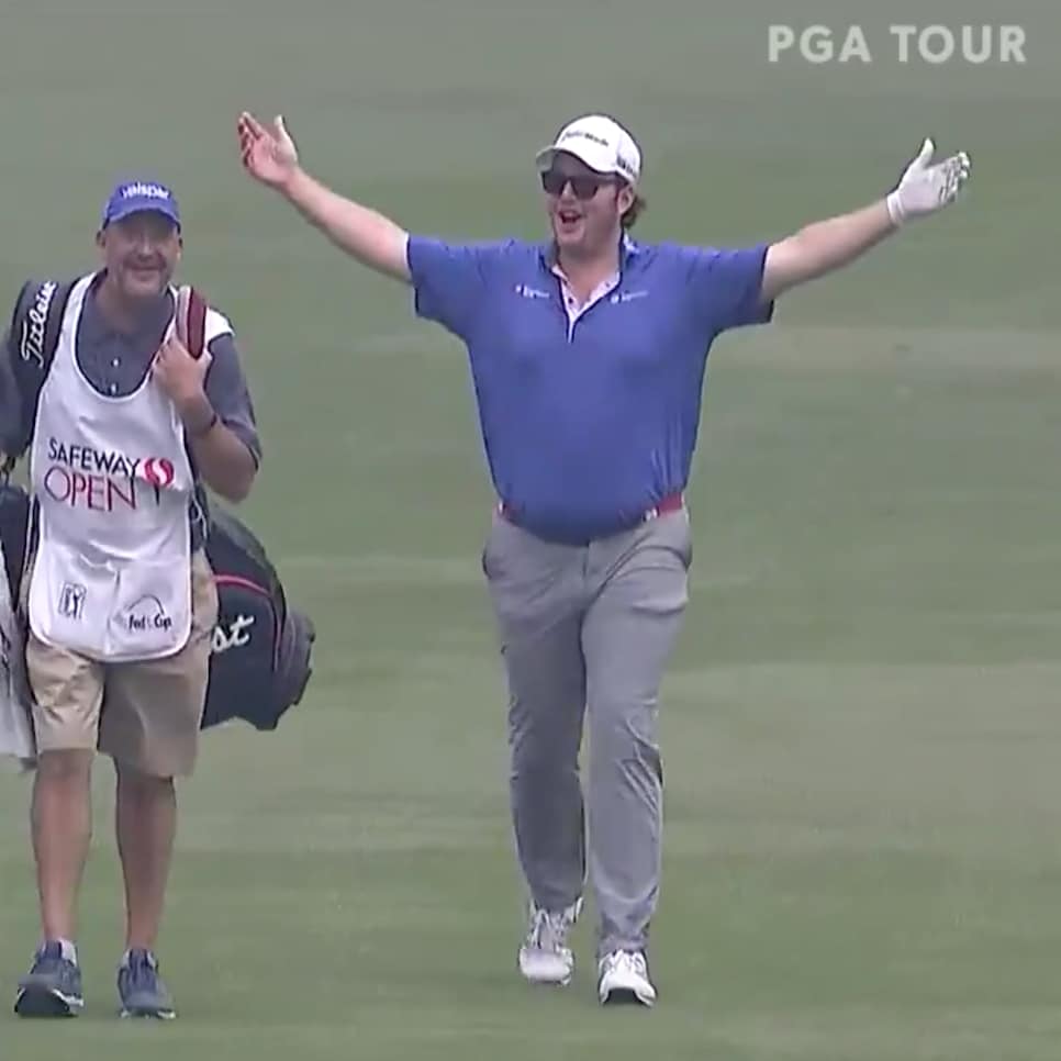 /content/dam/images/golfdigest/fullset/2020/09/harry higgs walk off albatross 2020.png