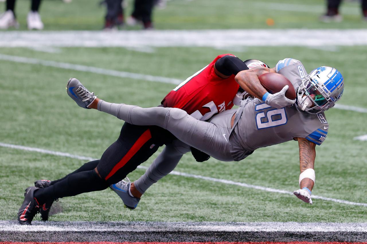 NFL Auction  Crucial Catch - Kenny Golladay Game Worn Lions Jersey -  10.4.20 - Golladay scored a touchdown while wearing this jersey - This  auction benefits the American Cancer Society