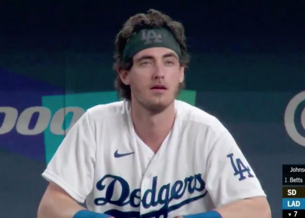 Dodgers Fans React to Cody Bellinger's First Game Against His