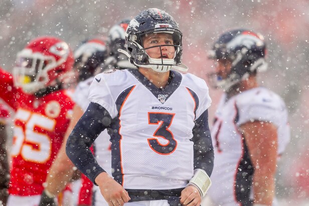 Grab your cocoa, Michigan-Minnesota and Kansas City-Denver could both be snow games this weekend