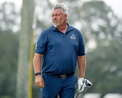 With a 62, Darren Clarke would be alone on top in Florida