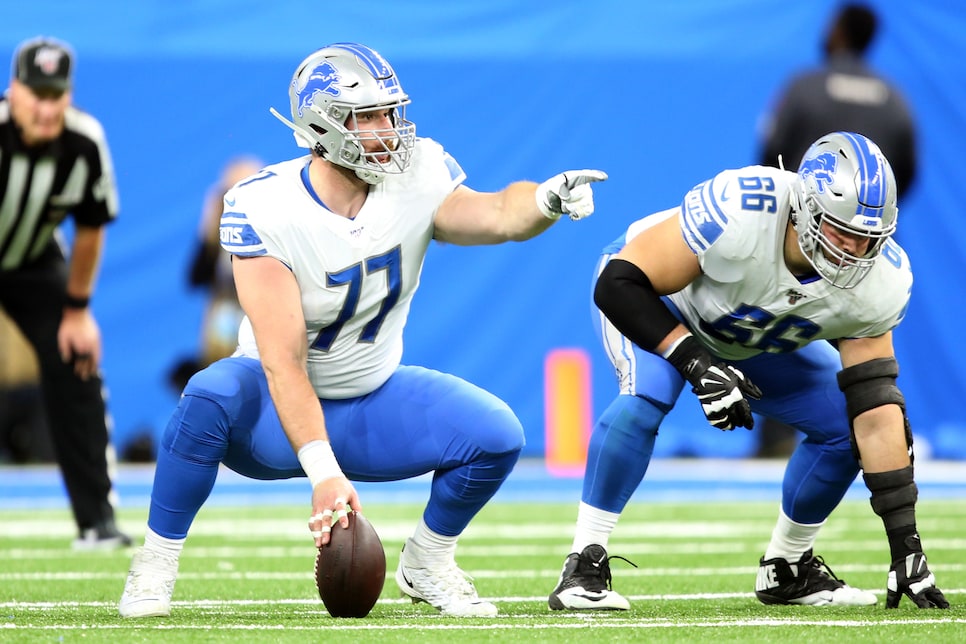 Lions center Frank Ragnow fractured his throat in the first quarter on  Sunday, played the rest of the game anyway, This is the Loop