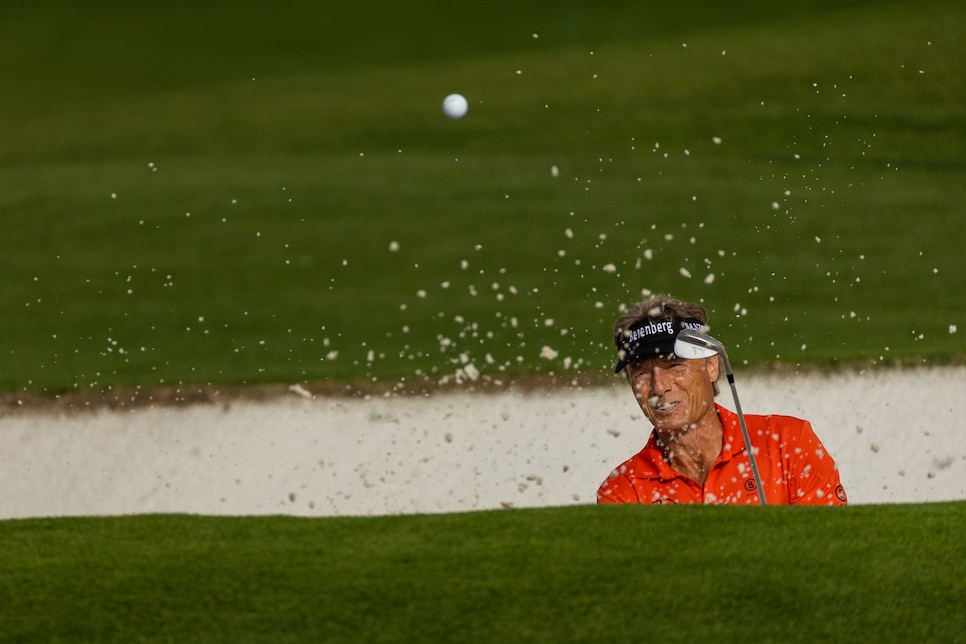 /content/dam/images/golfdigest/fullset/2020/11/bernhard-langer-2020-masters-friday-bunker-shot.jpg