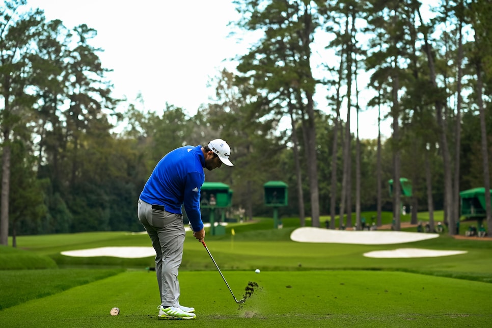 /content/dam/images/golfdigest/fullset/2020/11/masters-2020-essay-sat-morn-jon-rahm-16-tee-cuban.jpg