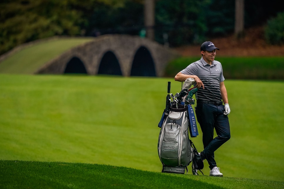 /content/dam/images/golfdigest/fullset/2020/11/matt-fitzpatrick-masters-2020-tuesday-practice.jpg