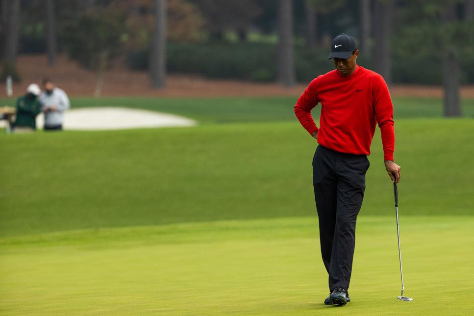 /content/dam/images/golfdigest/fullset/2020/11/tiger-woods-masters-2020-sunday-disappointment.jpg