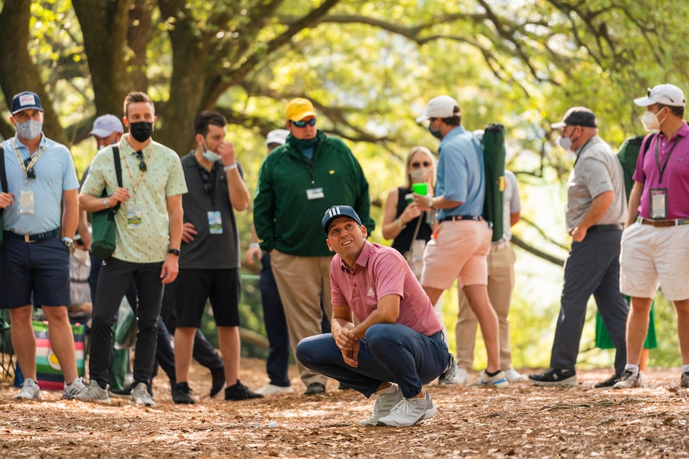 /content/dam/images/golfdigest/fullset/2021/1/JD_2021Masters_Thursday_1846.jpg