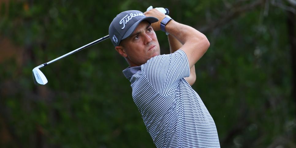 PLAYA DEL CARMEN, MEXICO - NOVEMBER 04: Justin Thomas of the United States plays his shot from the 15th tee during the first round of the World Wide Technology Championship at Mayakoba on the El Camaleon course on November 04, 2021 in Playa del Carmen, Mexico. (Photo by Mike Ehrmann/Getty Images)