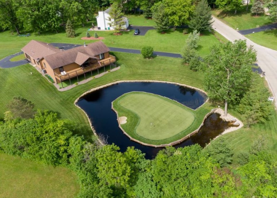 /content/dam/images/golfdigest/fullset/2021/220720-zillow-sawgrass-17.png