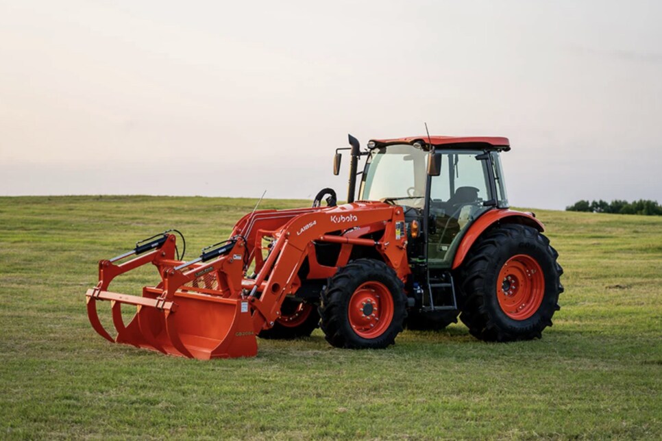 /content/dam/images/golfdigest/fullset/2021/230725-grind-tractor.png