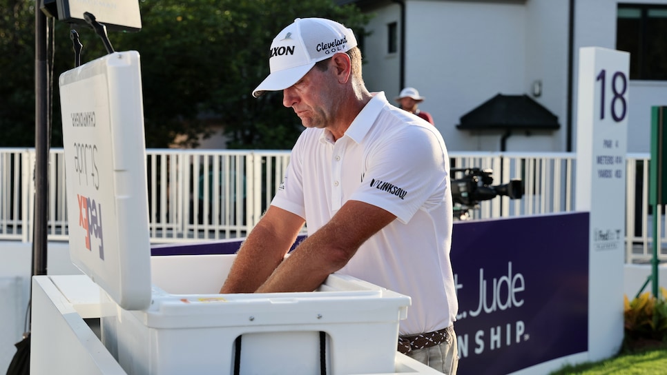 Is there any way to prevent sweat marks on your hat? : r/golf