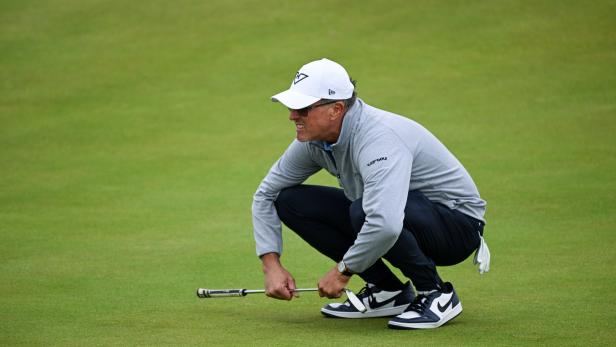 British Open 2024: Phil Mickelson found a Phil Mickelson reason to convert to this controversial golf attire