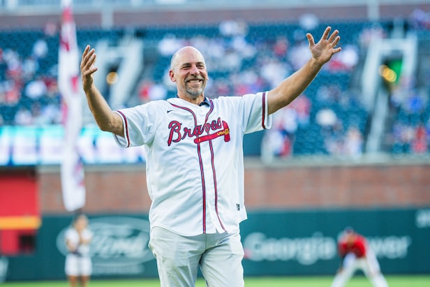 John Smoltz recalls the amazing pair of golf club memberships offered ...