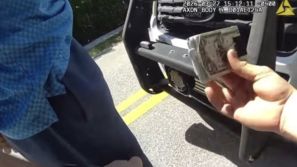/content/dam/images/golfdigest/fullset/2021/260407-grind-tiger-clip.jpeg
