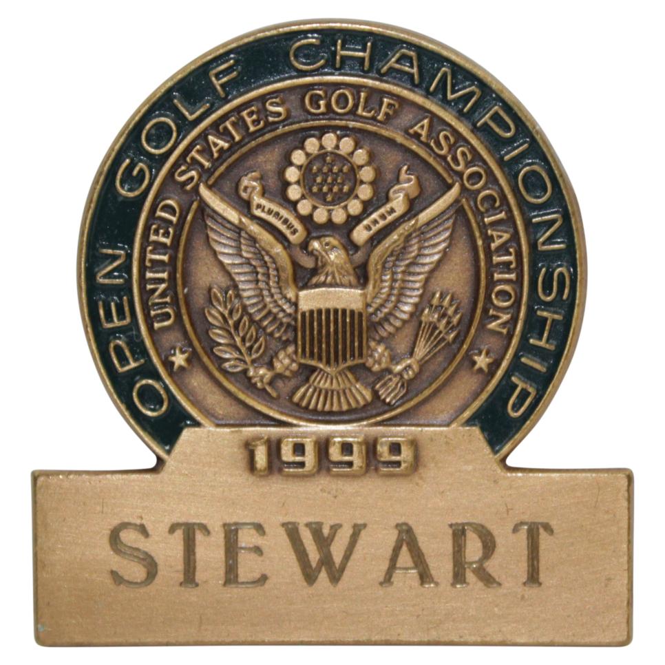 /content/dam/images/golfdigest/fullset/2021/3/payne stewart 1999 pinehurst badge.jpeg