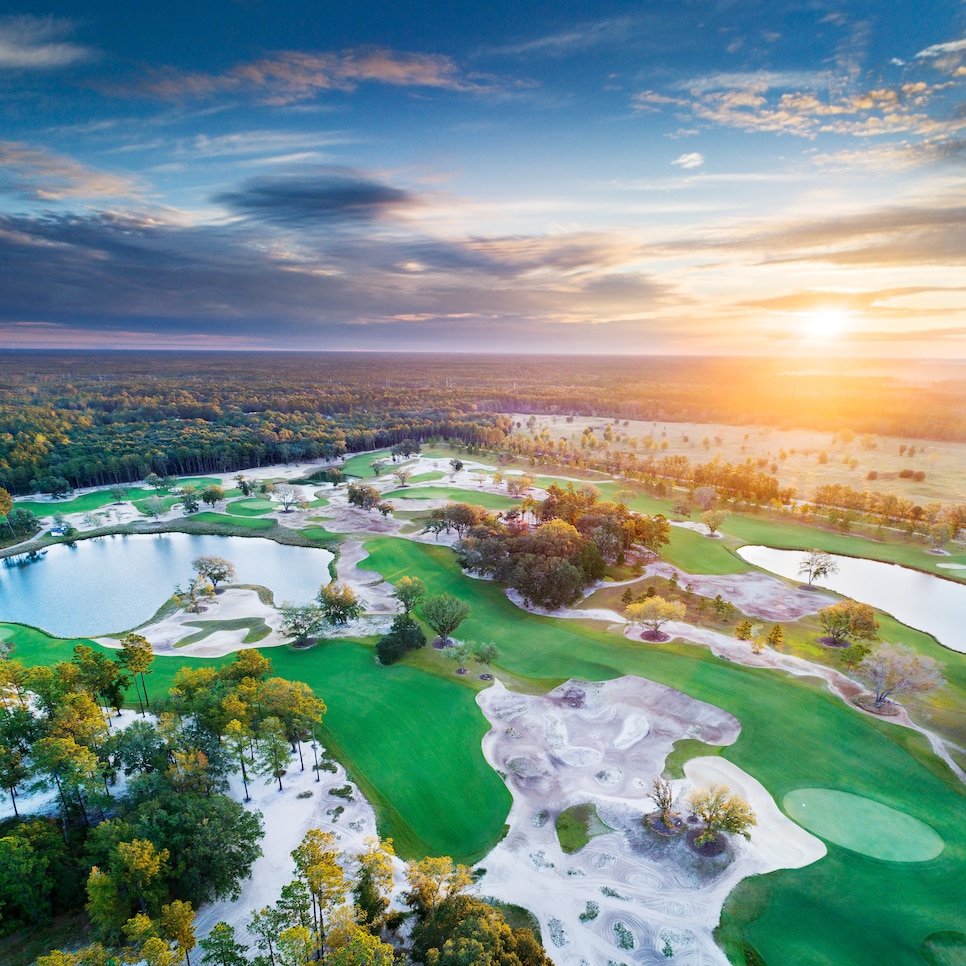 /content/dam/images/golfdigest/fullset/2021/4/Hole8 Aerial View NorthEast-2b.jpg