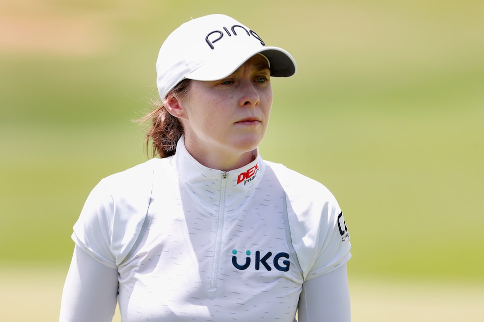 Brittany Altomare makes seven straight birdies to share lead at Lotte ...